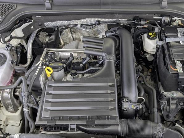 Skoda Octavia IV (A8) с пробегом 2022 года, цена 2 680 000 рублей, 34856 км, лифтбек, Автокод Объявления