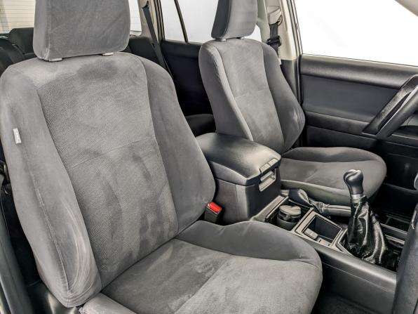 Toyota Land Cruiser Prado 150 Series Рестайлинг 2 с пробегом 2018 года, цена 4 150 000 рублей, 116994 км, внедорожник, Автокод Объявления