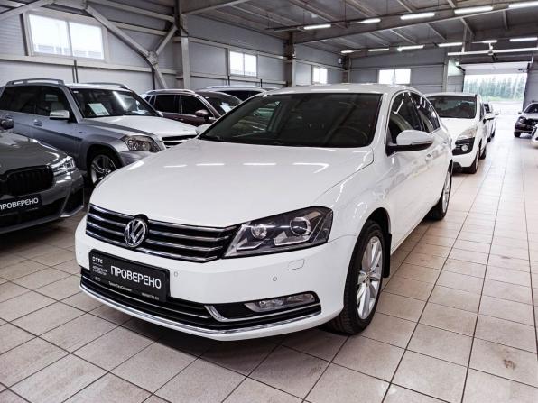 Volkswagen Passat B7 с пробегом 2013 года, цена 1 335 000 рублей, 233415 км, седан, Автокод Объявления