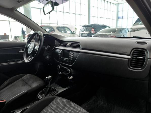 Kia Rio IV с пробегом 2018 года, цена 1 020 000 рублей, 212191 км, хэтчбек, Автокод Объявления