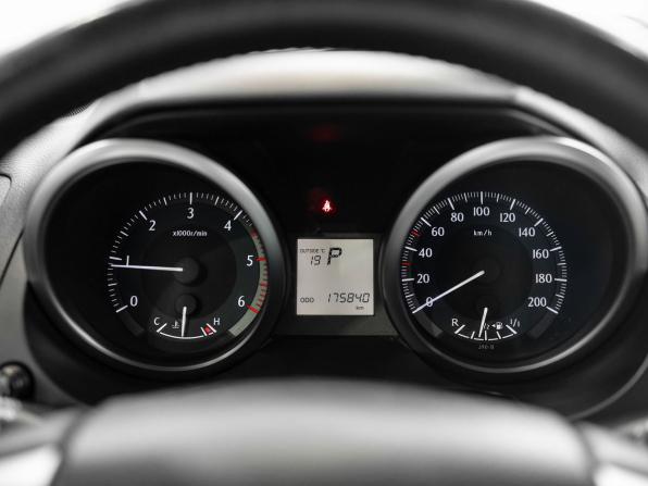 Toyota Land Cruiser Prado 150 Series Рестайлинг 1 с пробегом 2015 года, цена 2 960 000 рублей, 175839 км, внедорожник, Автокод Объявления