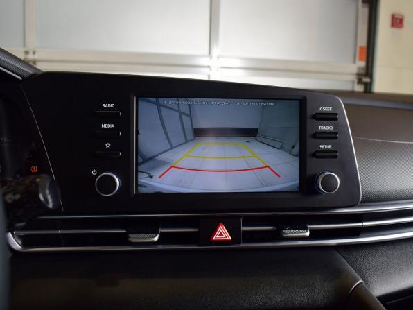 Hyundai Elantra VII (CN7) с пробегом 2021 года, цена 2 250 995 рублей, 13195 км, седан, Автокод Объявления