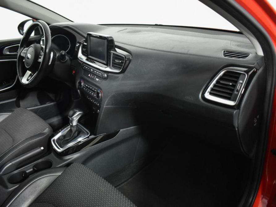 Kia Ceed III Санкт-Петербург  - изображение 13