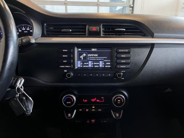Kia Rio IV с пробегом 2018 года, цена 1 410 000 рублей, 114125 км, седан, Автокод Объявления