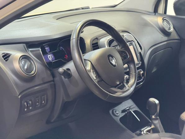 Renault Kaptur I с пробегом 2017 года, цена 1 599 000 рублей, 78046 км, внедорожник, Автокод Объявления