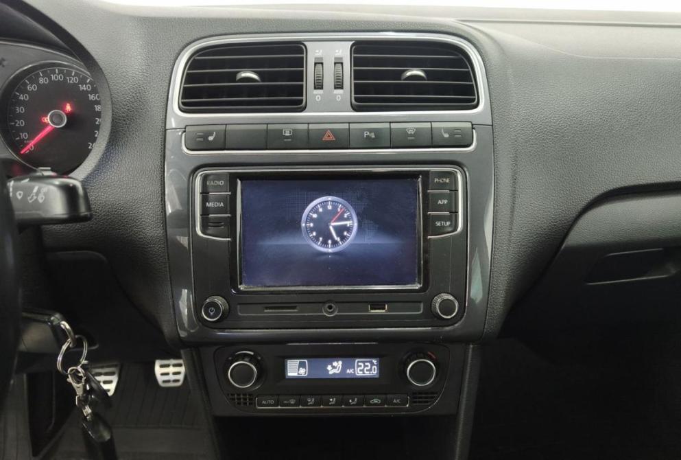 Volkswagen Polo V Рестайлинг Екатеринбург  - изображение 13