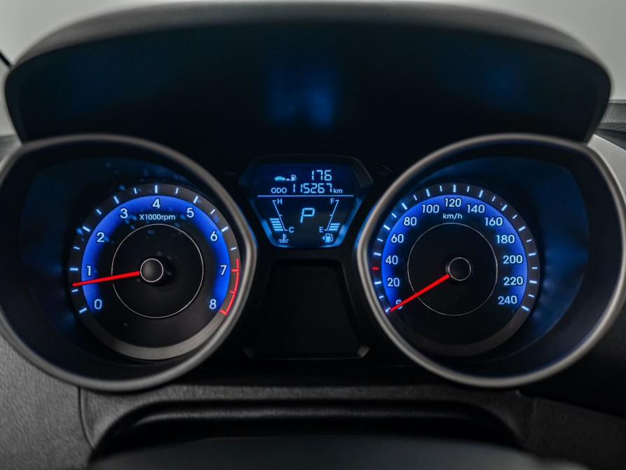 Hyundai Avante V Красноярск  - изображение 11