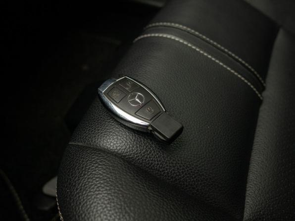 Mercedes-Benz C-Класс III (W204) Рестайлинг с пробегом 2012 года, цена 1 440 000 рублей, 255153 км, седан, Автокод Объявления