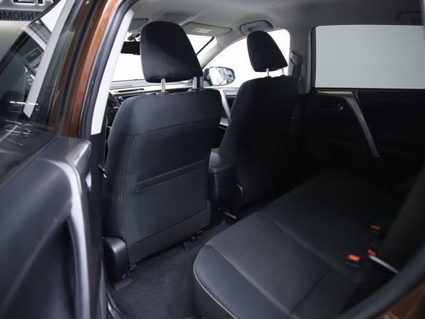 Toyota RAV4 IV (XA40) Рестайлинг с пробегом 2016 года, цена 2 030 000 рублей, 197290 км, внедорожник, Автокод Объявления