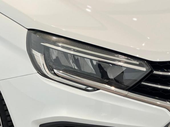 Lada (ВАЗ) Vesta I Рестайлинг (NG) с пробегом 2024 года, цена 1 080 000 рублей, 48932 км, седан, Автокод Объявления