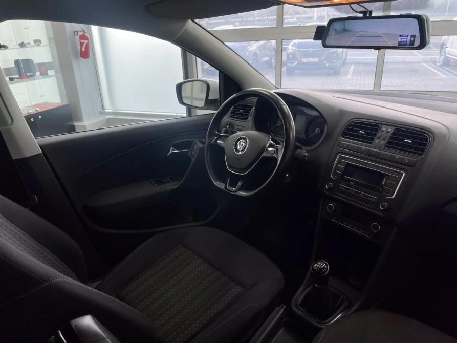 Volkswagen Polo V Рестайлинг Красноярск  - изображение 4
