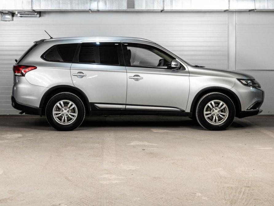 Mitsubishi Outlander III Рестайлинг 2 Ставрополь  - изображение 5