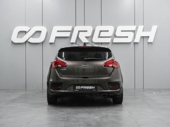 Kia Ceed II Рестайлинг с пробегом 2018 года, цена 1 347 000 рублей, 97817 км, хэтчбек, Автокод Объявления