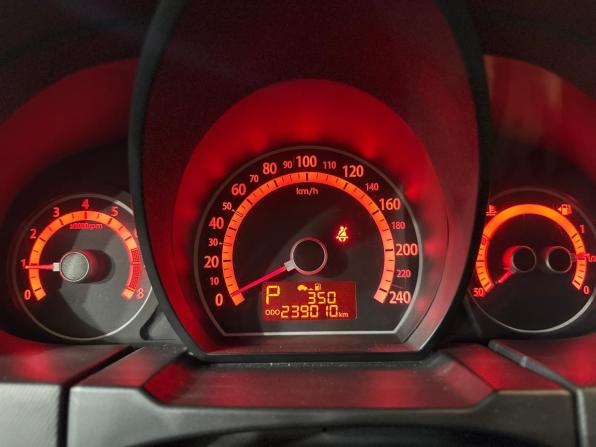 Kia Ceed I Рестайлинг с пробегом 2012 года, цена 679 000 рублей, 238993 км, хэтчбек, Автокод Объявления