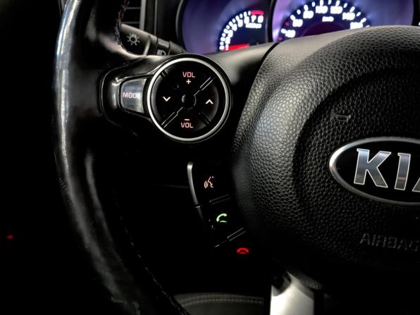Kia Soul II Рестайлинг с пробегом 2018 года, цена 1 525 000 рублей, 81746 км, хэтчбек, Автокод Объявления