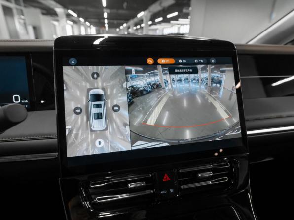 GAC Trumpchi M8 II с пробегом 2026 года, цена 4 650 000 рублей, 50 км, минивэн, Автокод Объявления