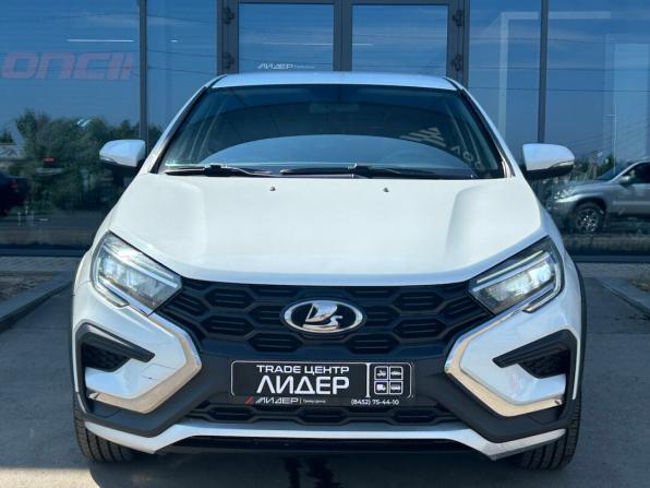 Lada (ВАЗ) Vesta I Рестайлинг (NG) с пробегом 2024 года, цена 1 300 000 рублей, 23040 км, седан, Автокод Объявления