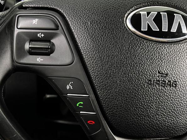 Kia Ceed II Рестайлинг с пробегом 2017 года, цена 1 590 000 рублей, 159000 км, универсал, Автокод Объявления