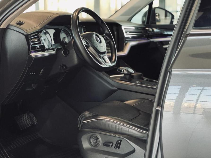 Volkswagen Touareg III Екатеринбург  - изображение 11