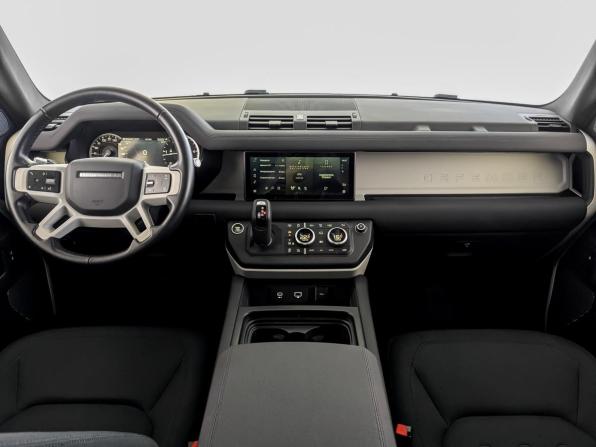 Land Rover Defender II с пробегом 2020 года, цена 4 250 000 рублей, 44731 км, внедорожник, Автокод Объявления