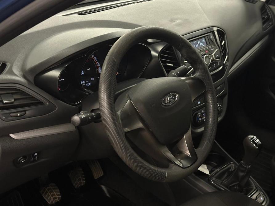 Lada (ВАЗ) Vesta I Санкт-Петербург  - изображение 5