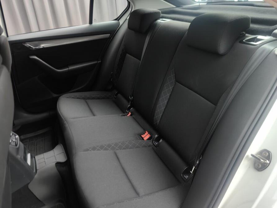 Skoda Octavia III (A7) Рестайлинг Подольск  - изображение 8