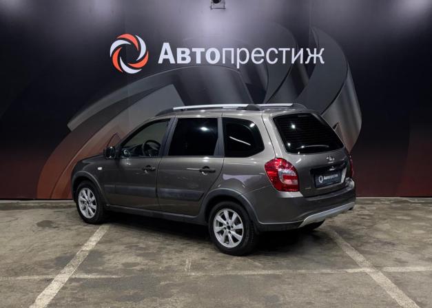 Lada (ВАЗ) Kalina II с пробегом 2017 года, цена 680 000 рублей, 141996 км, универсал, Автокод Объявления