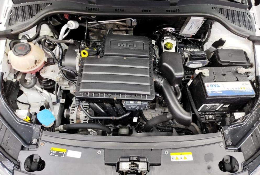 Volkswagen Polo VI Саратов  - изображение 11