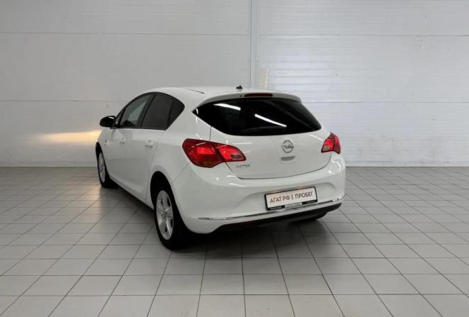 Opel Astra H Рестайлинг с пробегом 2013 года, цена 880 000 рублей, 125828 км, хэтчбек, Автокод Объявления