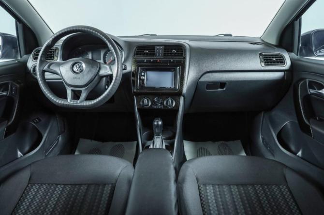 Volkswagen Polo V Рестайлинг с пробегом 2019 года, цена 1 149 000 рублей, 150000 км, седан, Автокод Объявления