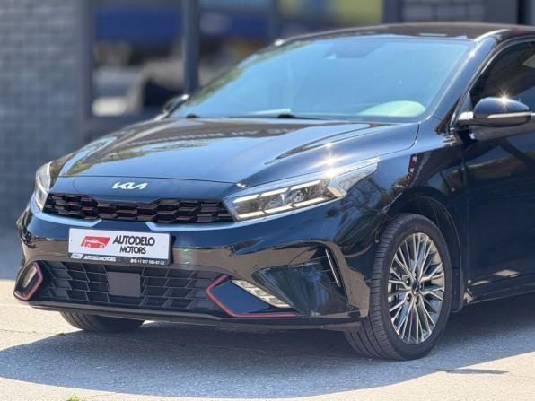 Kia Cerato IV Рестайлинг с пробегом 2022 года, цена 2 190 000 рублей, 75220 км, седан, Автокод Объявления
