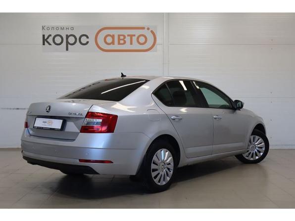 Skoda Octavia III (A7) Рестайлинг с пробегом 2017 года, цена 1 372 000 рублей, 196900 км, лифтбек, Автокод Объявления
