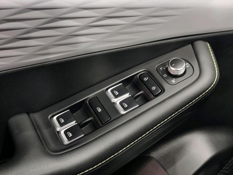Geely Coolray I Рестайлинг Ставрополь  - изображение 13
