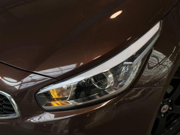 Kia Ceed II с пробегом 2012 года, цена 1 170 000 рублей, 199497 км, универсал, Автокод Объявления