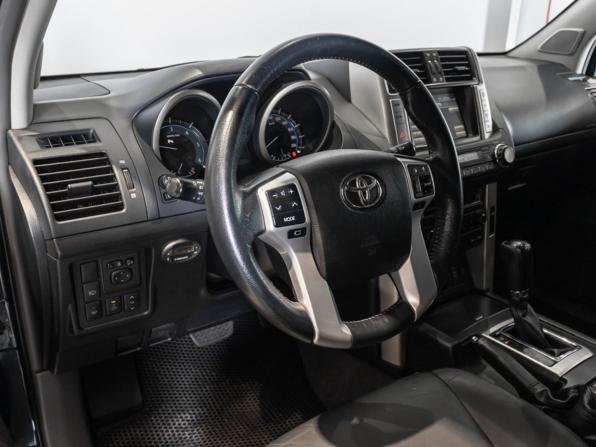 Toyota Land Cruiser Prado 150 Series с пробегом 2010 года, цена 2 686 700 рублей, 190713 км, внедорожник, Автокод Объявления