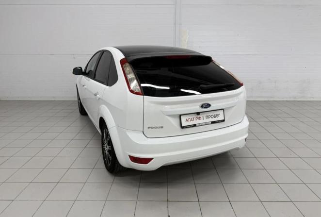 Ford Focus II Рестайлинг с пробегом 2011 года, цена 550 000 рублей, 195933 км, хэтчбек, Автокод Объявления