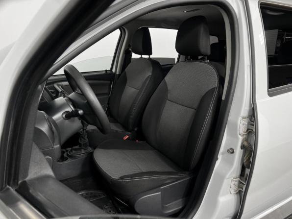 Renault Duster I Рестайлинг с пробегом 2016 года, цена 1 325 000 рублей, 118872 км, внедорожник, Автокод Объявления