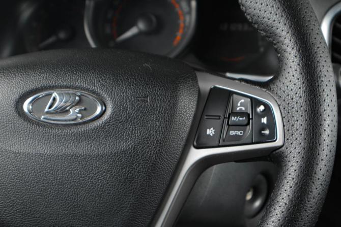 Lada (ВАЗ) XRAY I с пробегом 2019 года, цена 1 079 000 рублей, 131000 км, хэтчбек, Автокод Объявления