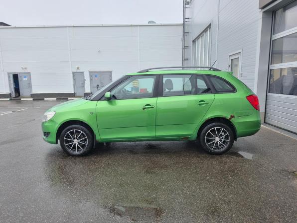 Skoda Fabia II Рестайлинг с пробегом 2013 года, цена 485 000 рублей, 186000 км, универсал, Автокод Объявления