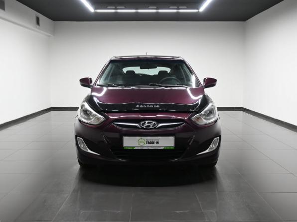 Hyundai Solaris I с пробегом 2012 года, цена 675 000 рублей, 195016 км, хэтчбек, Автокод Объявления