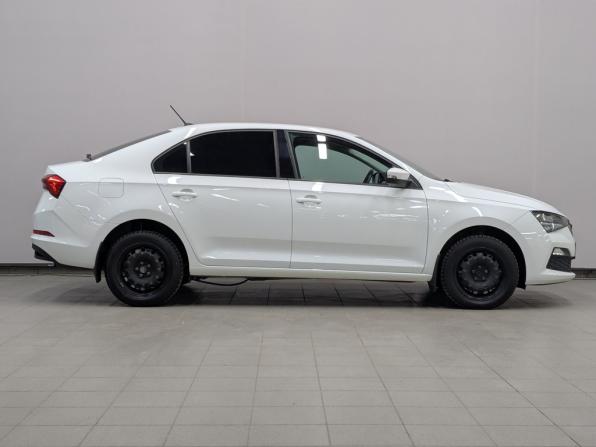 Skoda Rapid II с пробегом 2022 года, цена 1 450 000 рублей, 133576 км, лифтбек, Автокод Объявления