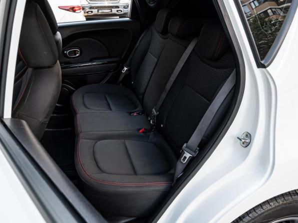 Kia Soul II Рестайлинг с пробегом 2018 года, цена 1 560 000 рублей, 112375 км, хэтчбек, Автокод Объявления
