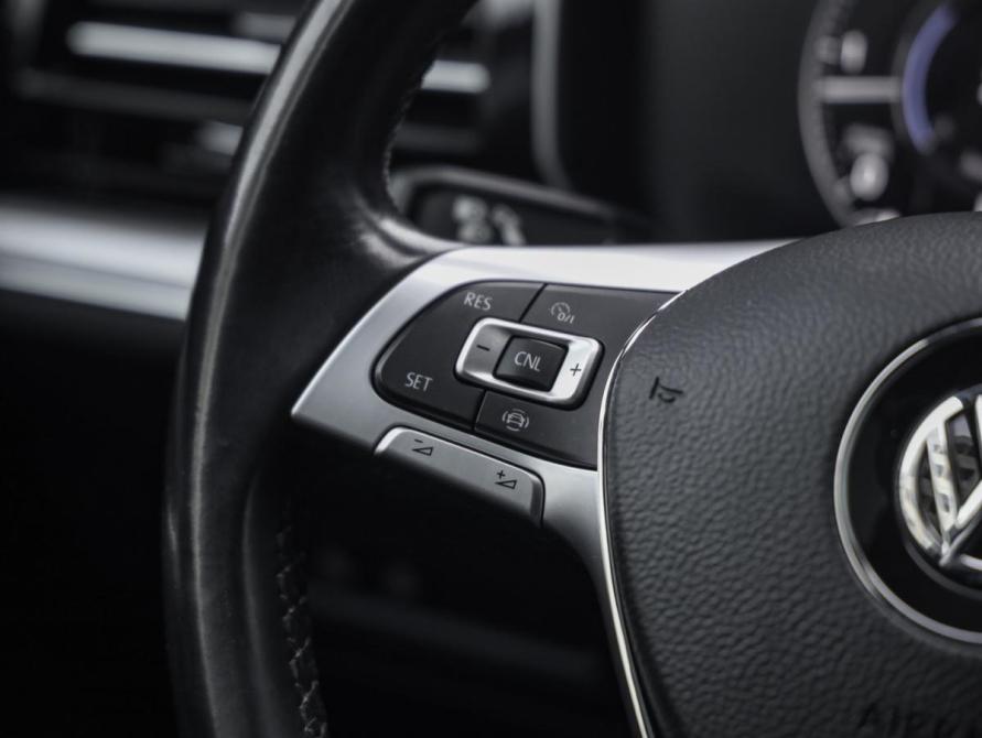 Volkswagen Touareg III Санкт-Петербург  - изображение 15