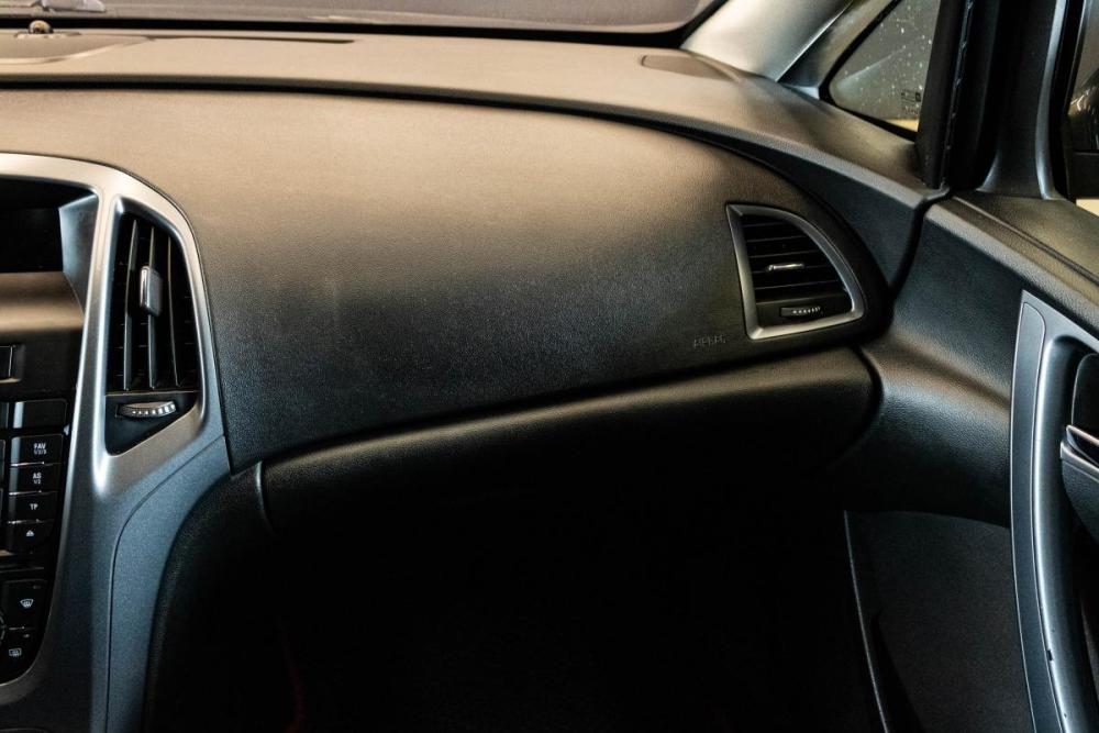 Opel Astra J Рестайлинг Уфа  - изображение 8