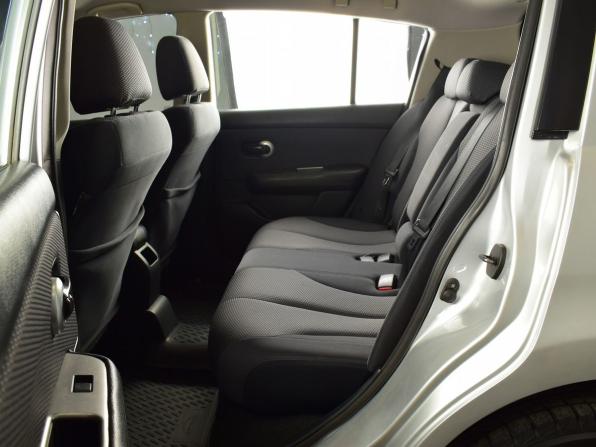 Nissan Tiida I с пробегом 2008 года, цена 799 995 рублей, 196721 км, хэтчбек, Автокод Объявления