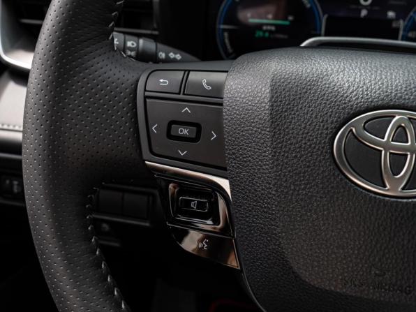 Toyota Camry IX (XV80) China Market с пробегом 2026 года, цена 4 549 000 рублей, 18 км, седан, Автокод Объявления
