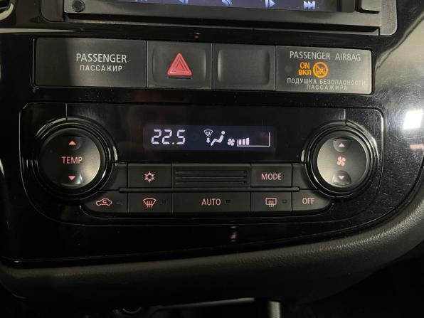 Mitsubishi Outlander III с пробегом 2013 года, цена 1 060 000 рублей, 280500 км, внедорожник, Автокод Объявления
