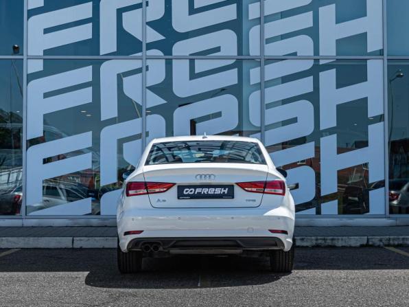 Audi A3 III (8V) Рестайлинг с пробегом 2018 года, цена 2 380 000 рублей, 106926 км, седан, Автокод Объявления