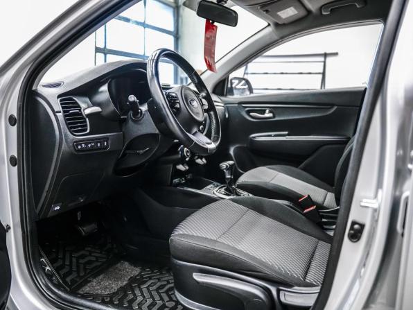 Kia Rio IV с пробегом 2019 года, цена 1 299 000 рублей, 111476 км, хэтчбек, Автокод Объявления