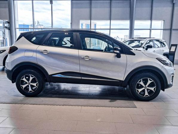 Renault Kaptur I с пробегом 2018 года, цена 1 370 000 рублей, 104362 км, внедорожник, Автокод Объявления